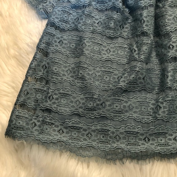 Lily White Women’s Size Small Off Shoulder Blouse - Picture 9 of 12